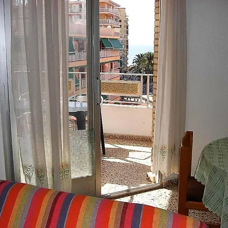 Tipical Spanish Near The Beach Top Floor Apartment