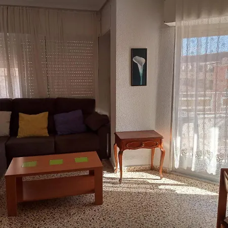 Tipical Spanish Near The Beach Top Floor Apartment